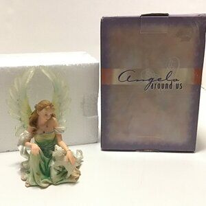 Munro Angels Around Us PROTECTION Angel Figurine AA910 in Original Box 2004